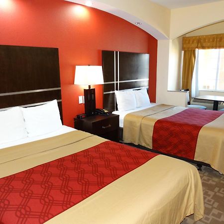 Regency Inn & Suites - Бейтаун Номер фото